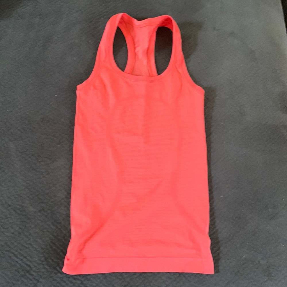 Lululemon Swiftly Tank Top in Orange Size 0